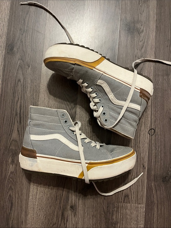 Vans Shoes - Vans womans High-Top platform Sneakers in blue, White & Tan with Gold Trim